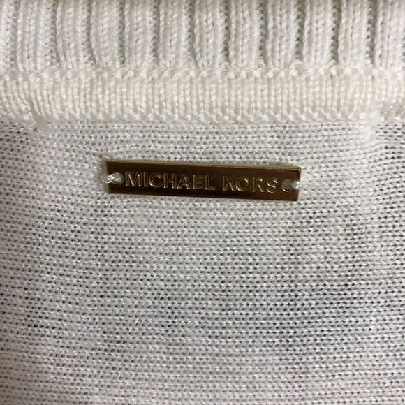 MICHAEL Michael Kors Cream Fringed Cowl Neck Poncho Sweater Size Medium - Picture 9 of 12